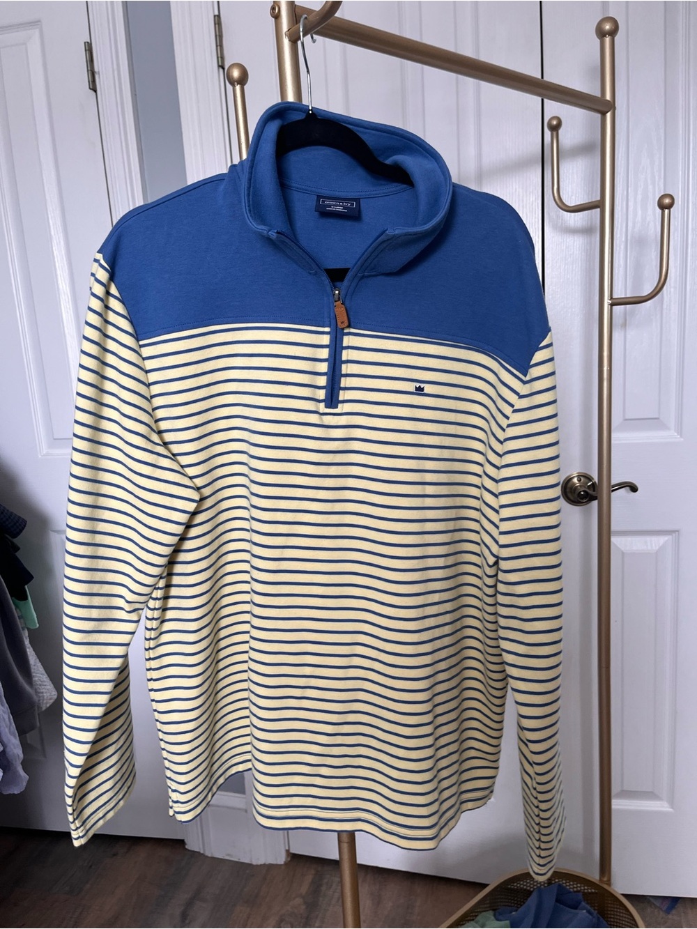 crown & ivy Blue and Cream Striped Half-Zip Sweatshirt